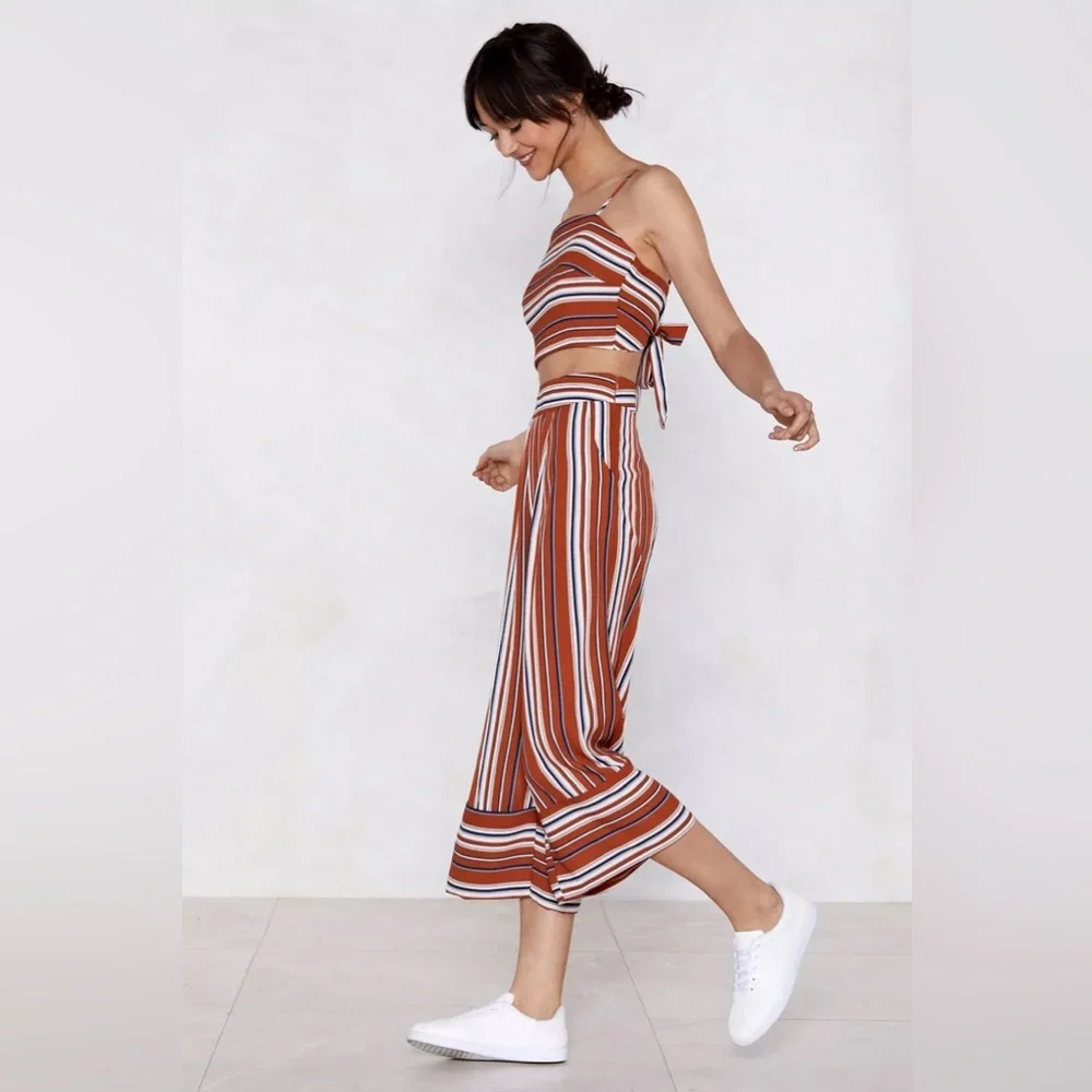 Nasty Gal It's Your Line Crop Top And Culotte Pants Set - Picture 3 of 6
